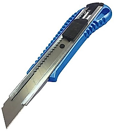 BION MAKET BIÇAĞI PLASTİK GÖVDE NO:18 9312